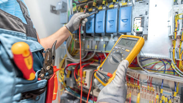 Best Circuit Breaker Repair  in Louisa, KY
